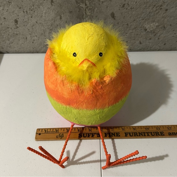 Easter Decor - Picture 3 of 9